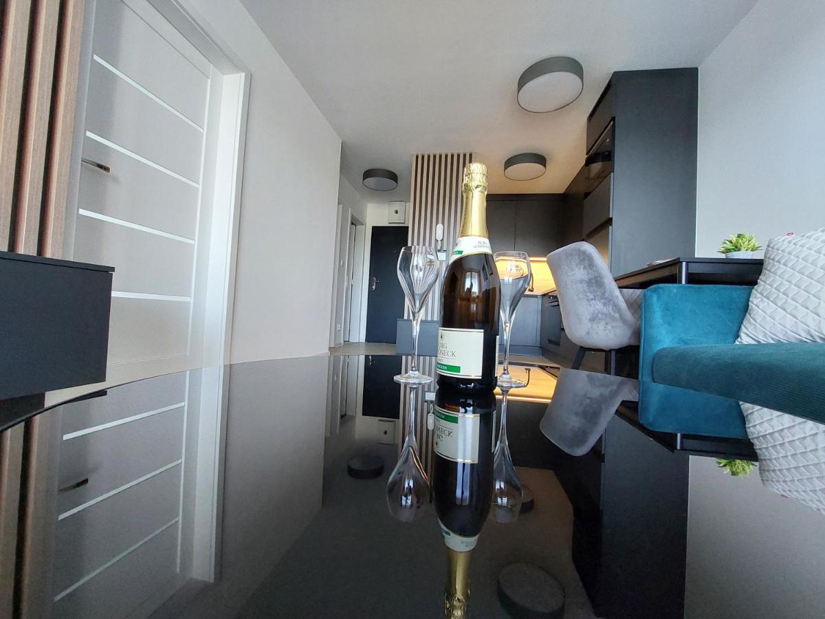 Apartman Centrum S Parkovanim 科希策 外观 照片